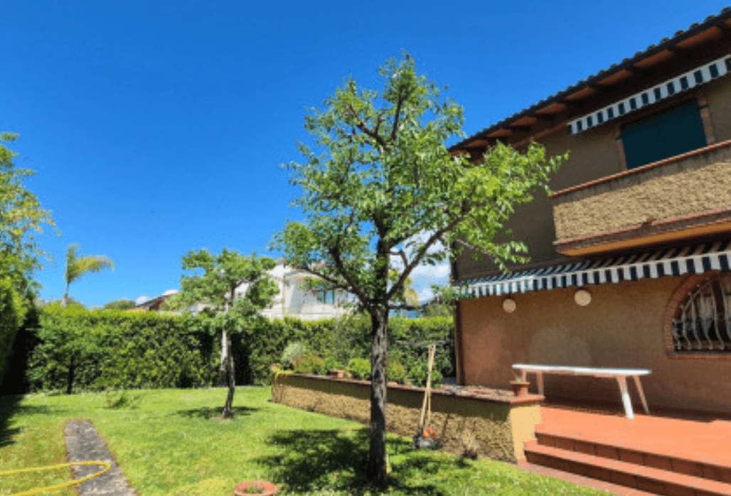 Villa Bifamiliare